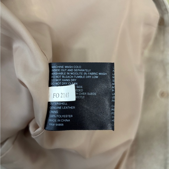 Bernardo Light Beige Suede Trench Coat - Picture 5 of 5